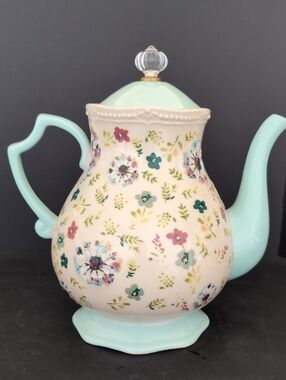 The Pioneer Woman Kari Teapot Green/Cream Floral Stoneware with Acrylic Knob.